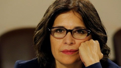 Presentan acusación constitucional contra ex ministra Ríos
