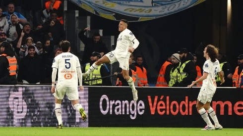 Golazo y triunfo del Marsella gracias al golazo de Alexis Sánchez contra Lorient.