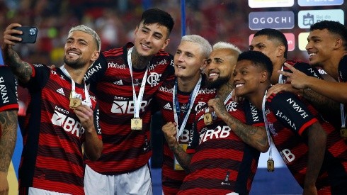 Flamengo quiere conquistar la Supercopa de Brasil, pero al frente tendrá al Palmeiras, con Benjamin Kuscevic.