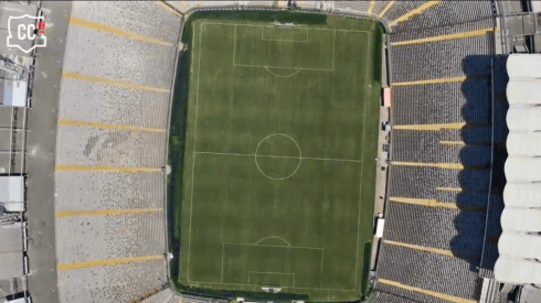 La cancha del Estadio Monumental está lista para recibir el encuentro entre el Cacique y Ñublense.