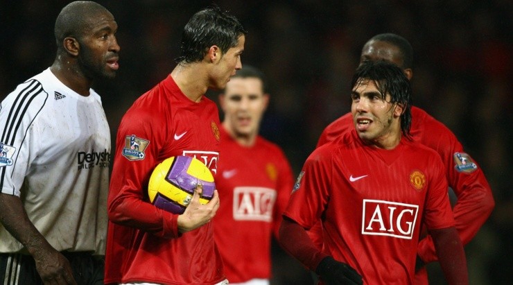 Cristiano Ronaldo y Carlos Tevez coincidieron en el Manchester United de Sir Alex Ferguson. 
   Foto: Getty Images