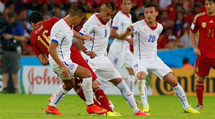 Arturo Vidal jugó el Mundial de Brasil 2014 ni tres meses después de una operación en la rodilla. 
   Foto: Getty Images