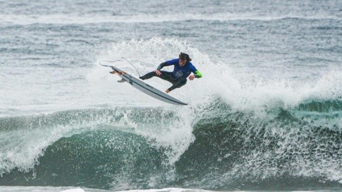 El surf tendrá una jornada especial en el mar chileno