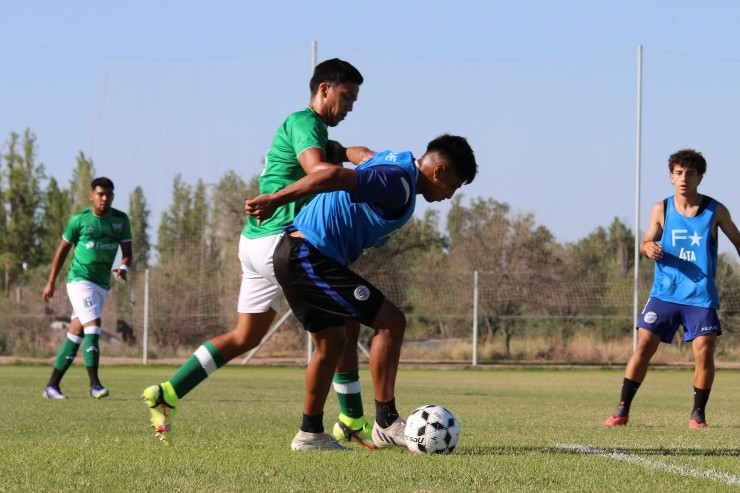 Trasandino se prepara para enfrentar la Segunda División. Foto: Comunicaciones Trasandino.