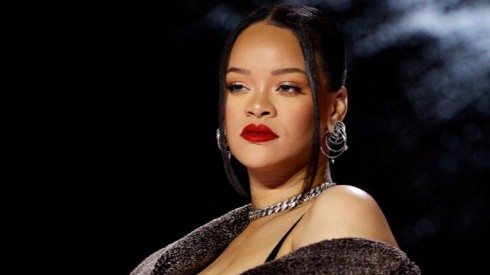 Rihanna se presentará en el Half Time del Super Bowl.