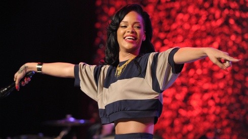 ¿Cuánto le pagarán a Rihanna por estar en el show del medio tiempo?