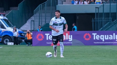 Benjamín Kuscevic arrancó de titular en su primer partido con el Coritiba