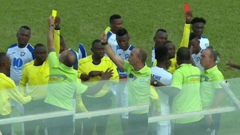 El estratega quedó furioso con uno de los ayudantes del árbitro central en pleno partido de la liga tanzana.