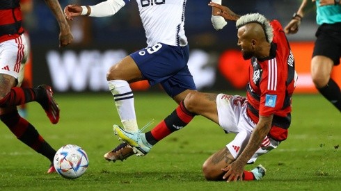 Arturo Vidal se arenga para seguir peleando en Flamengo.