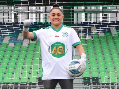 Tania Ulloa firmó su primer contrato profesional con Deportes Puerto Montt