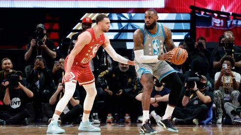 LeBron James vuelve a liderar a uno de los equipos de la NBA All Star Game.