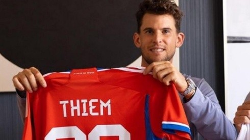 Dominic Thiem con la camiseta de Chile