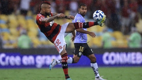 Arturo Vidal se mantendrá en el equipo titular de Flamengo para el fin de semana.