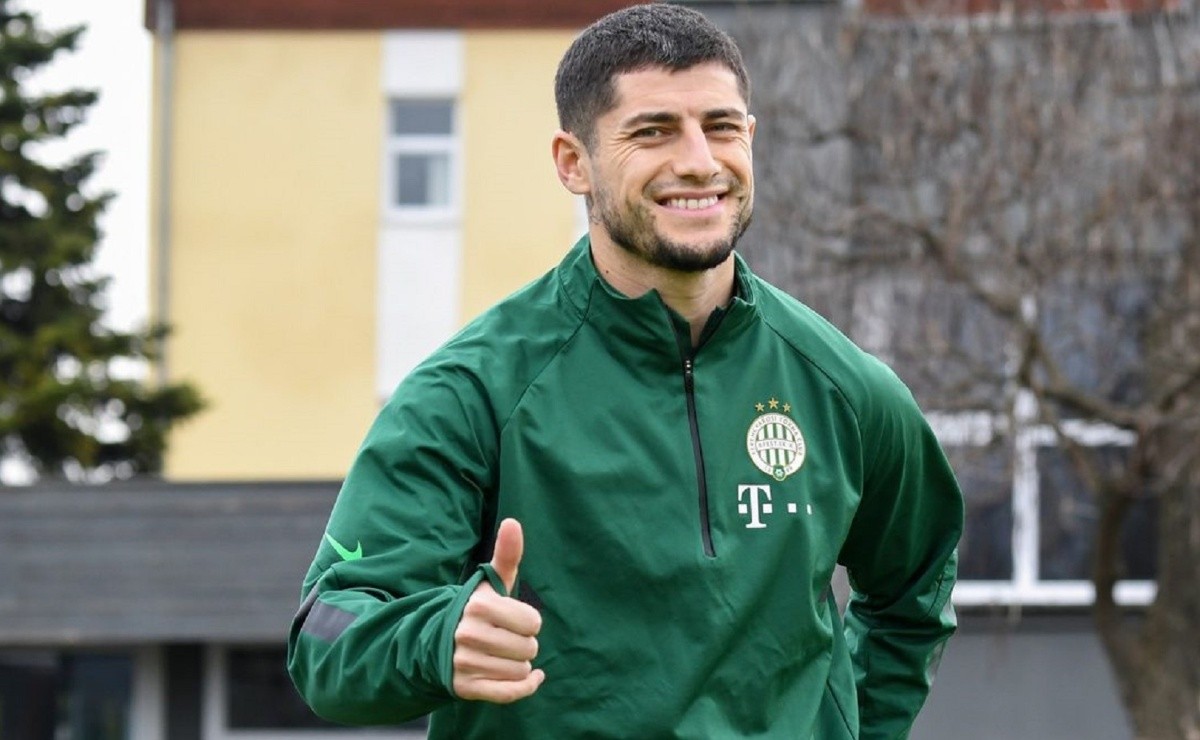 BUDAPEST, HUNGARY - APRIL 2: Angelo Sagal of Ferencvarosi TC