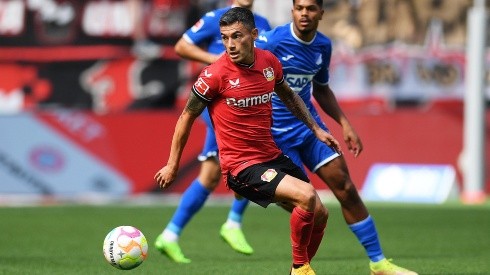 Aránguiz dejará Leverkusen a mediados de año