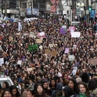 Fotos: Así fue el 8M en regiones con miles en las calles por el Día de la Mujer