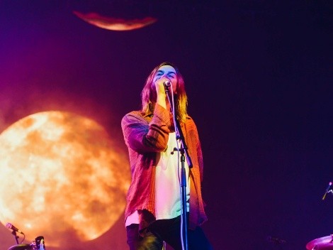 Conoce el accidente del vocalista de Tame Impala previo a Lollapalooza