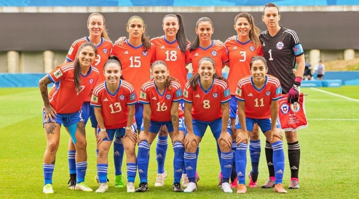 La selección chilena femenina no rindió en la última Copa América femenina y desentonó en el repechaje para la próxima Copa del Mundo