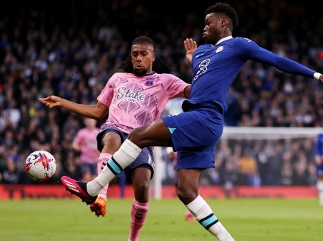 El Everton rescata un empate en la agonía del partido ante el Chelsea