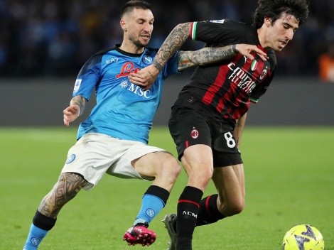 ¿A qué hora juega AC Milan contra Napoli por Champions League?