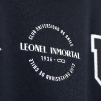 'Inmortal': la camiseta de la U en homenaje a Leonel Sánchez