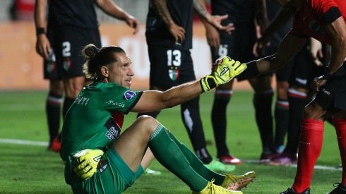 César Rigamonti sufrió una lesión en el duelo de Palestino ante Estudiantes de Mérida. Vitamina Sánchez lo descartó para el fin de semana.