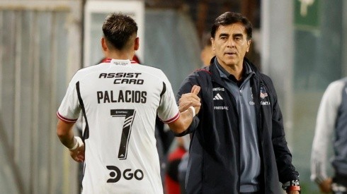 "Palacios puede mejorar más en todo sentido con los partidos, al igual que en lo físico".