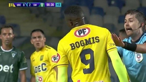Bogmis acusó dichos racistas en el partido con Wanderers