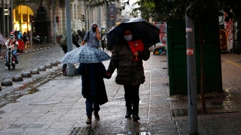 ¿En qué consiste la Alerta Preventiva por lluvias en Santiago?