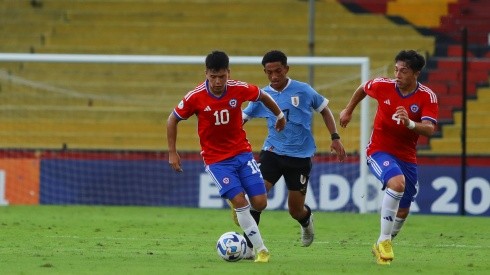 Ignacio Vásquez en acción ante Uruguay por el Sudamericano Sub 17 de Ecuador 2023.