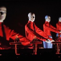 Descubre la intervención de Kraftwerk  y dónde se entregan tickets para su show
