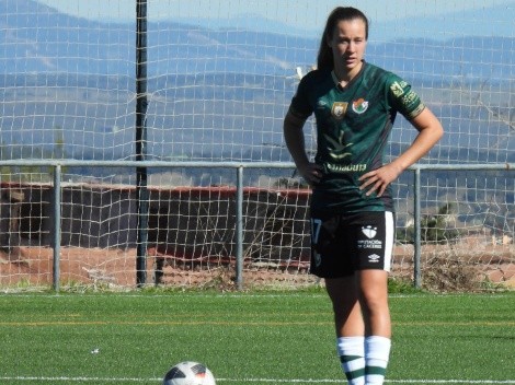 Sonya Keefe sigue en racha y vuelve a anotar gol en España