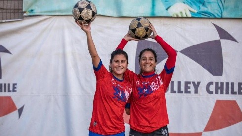 La dupla que la rompe en footvolley y representará a Chile en Brasil