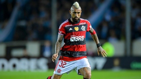 Vidal y Pulgar jugaron 45 minutos del triunfo del Flamengo