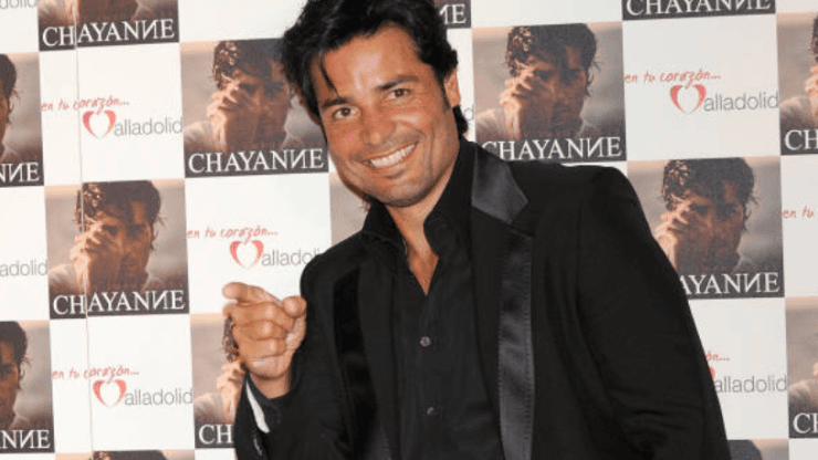 ¿Cómo Conseguir Un Saludo De Chayanne Para El Día De La Madre?