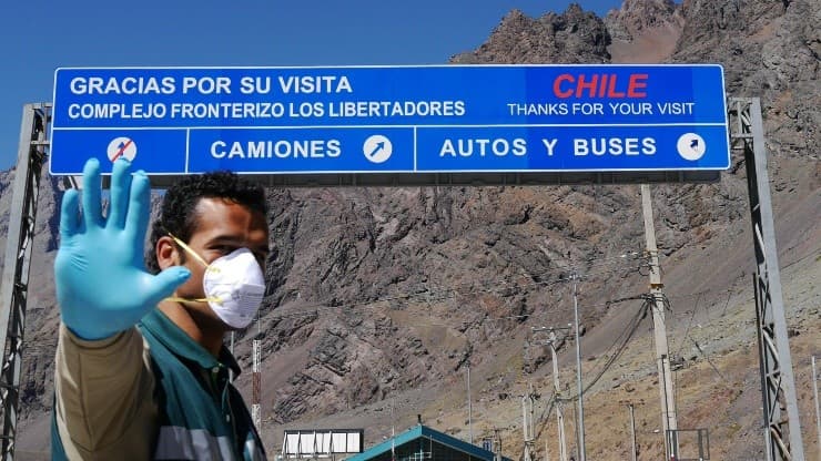 ¿Qué documentos sanitarios necesito para viajar desde Chile?