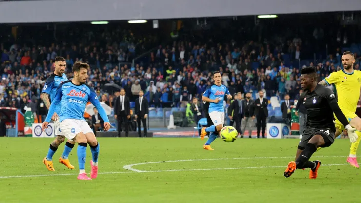 Napoli se impuso al Inter en casa
