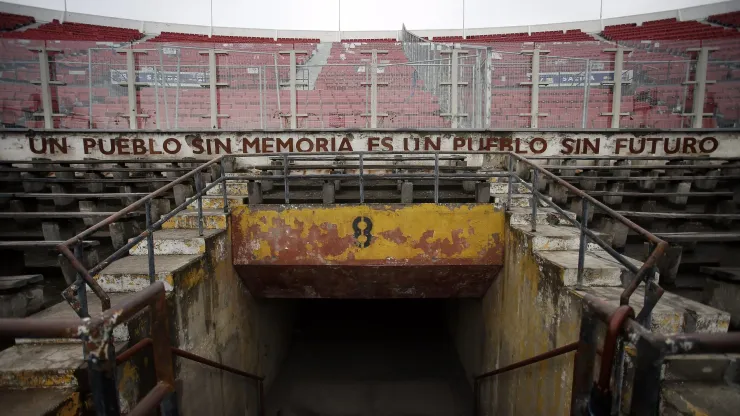 Recorrido al monumento historico Estadio Nacional.
