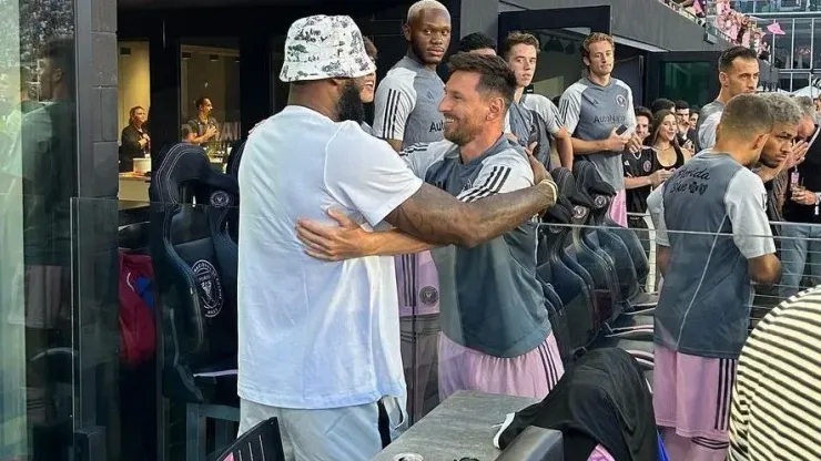 Los emotivos mensajes entre Lionel Messi y LeBron James tras debut en Inter Miami.
