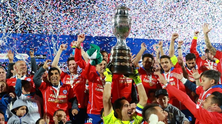 El camino que transitó la Roja de Jorge Sampaoli para levantar la Copa América 2015 vuelve a las pantallas de Canal 13.