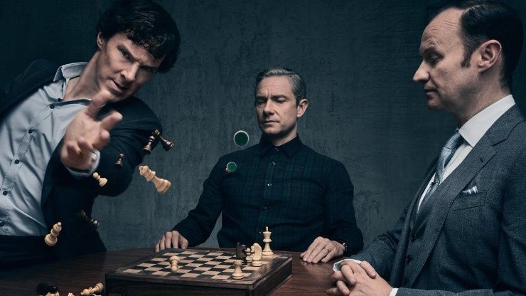 Benedict Cumberbatch, Martin Freeman y Mark Gatiss protagonizan "Sherlock".