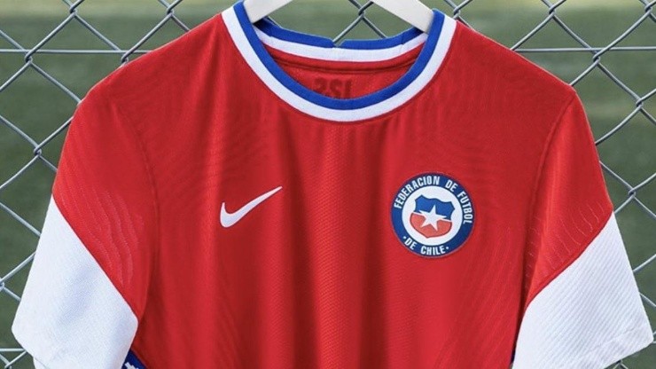 La nueva camiseta titular de Chile.