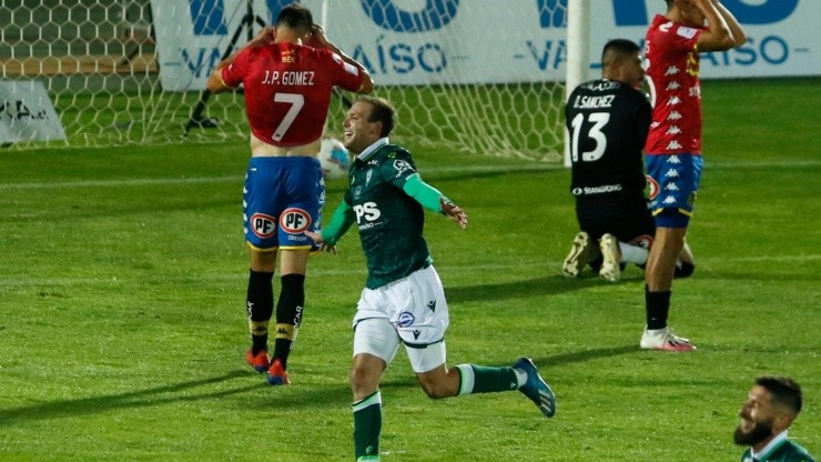 Trieunfo de Wanderers contra Unión Española.