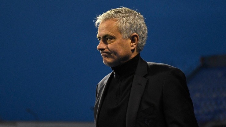 José Mourinho está siendo fuertemente criticado por su andar con Tottenham.