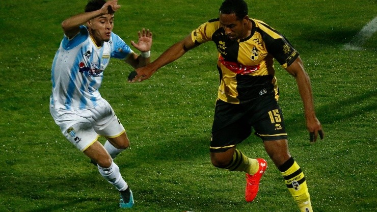 Héctor Tapia se excusó por el empate ante Magallanes con el hecho de ser visitante en Valparaíso