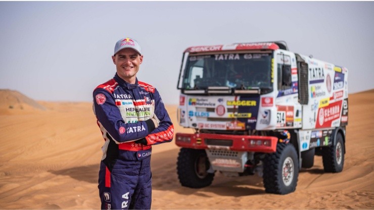 Ignacio Casale y su nuevo camión de cara a Dakar 2022.