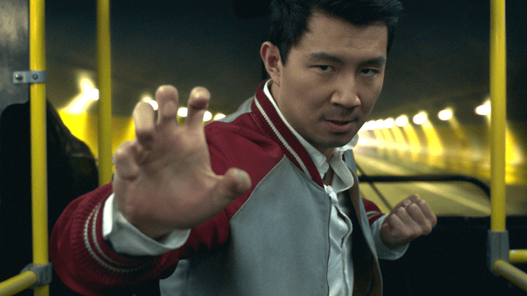 Simu Liu tuvo que someterse a un exhaustivo entrenamiento para protagoniza Shang-Chi y la Leyenda de los Diez Anillos.