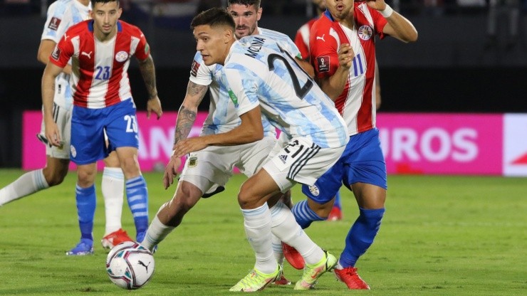 Un partido muy friccionado ofrecieron Argentina y Paraguay en el estadio de los Defensores del Chaco