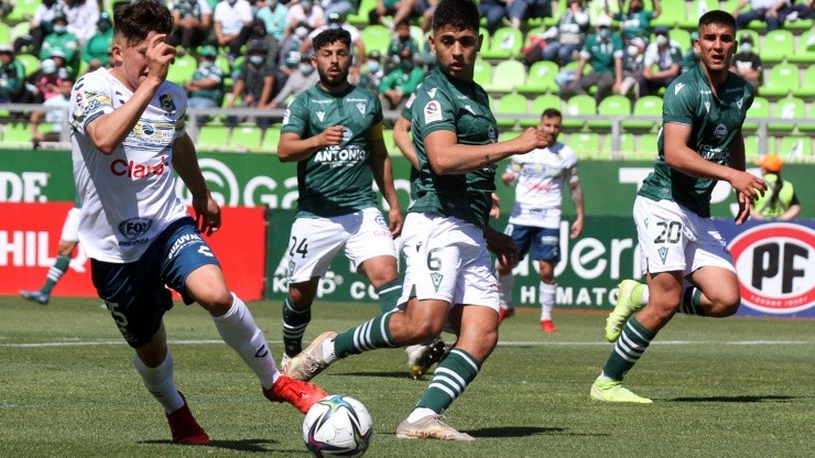 Santiago Wanderers alcanzó una victoria realmente meritoria sobre Everton en el clásico de la Región de Valparaíso