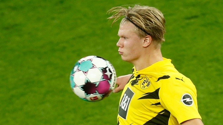 El Dortmund no quiere dejar partir al Androide en 2022.
